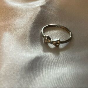 Elegant Silver Bow Ring